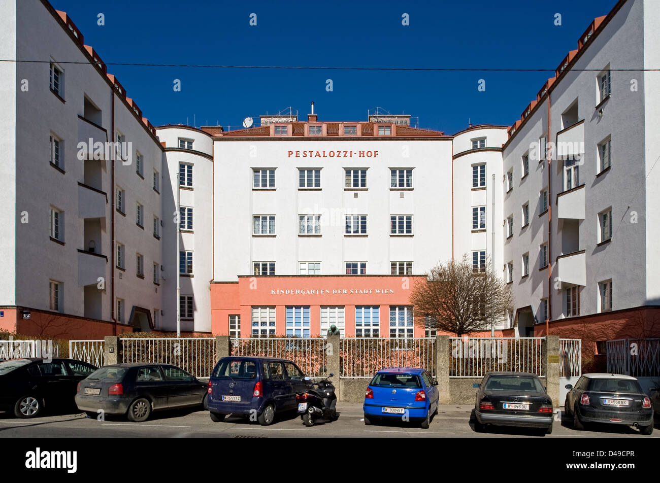 Vienna, Austria, il Pestalozzi-cantiere xix distretto viennese Doebling Foto Stock