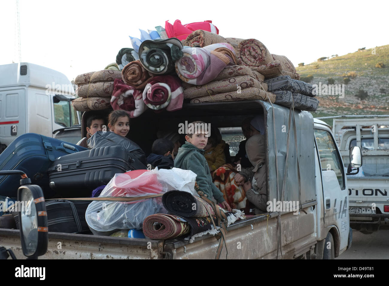 I rifugiati sul Syrian-Turkish border crossing, Afrin, Siria Foto Stock