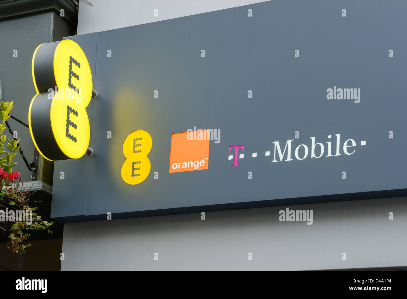 EE Orange T Mobile shop segno Foto Stock