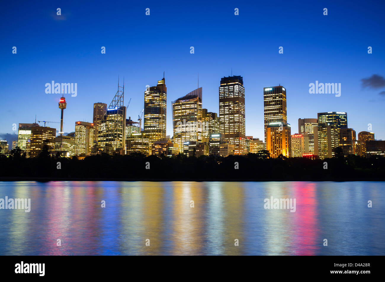 Vista serale della skyline del quartiere finanziario di Sydney Australia Foto Stock