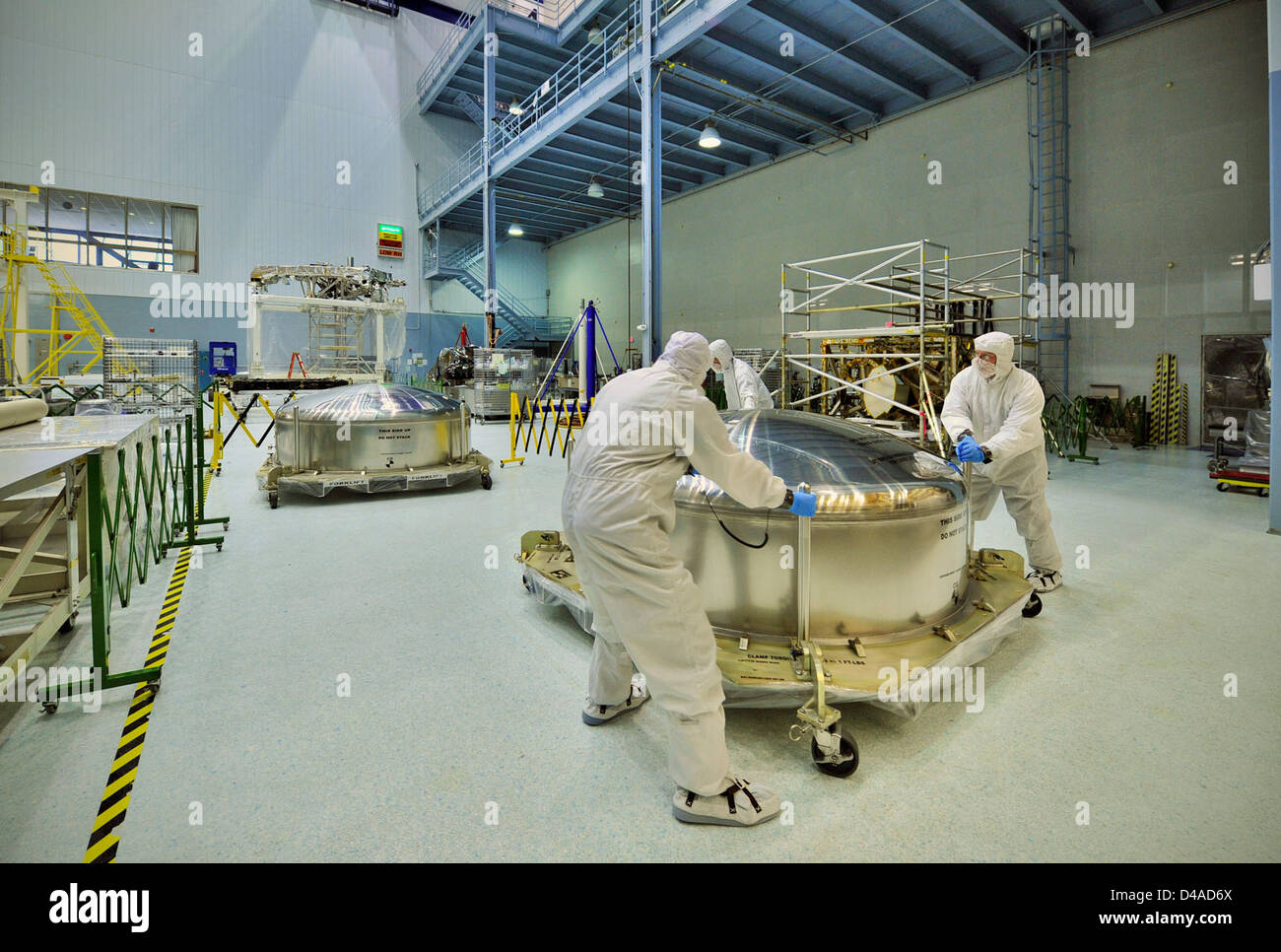 NASA Cleanroom riceve il Webb specchi Foto Stock
