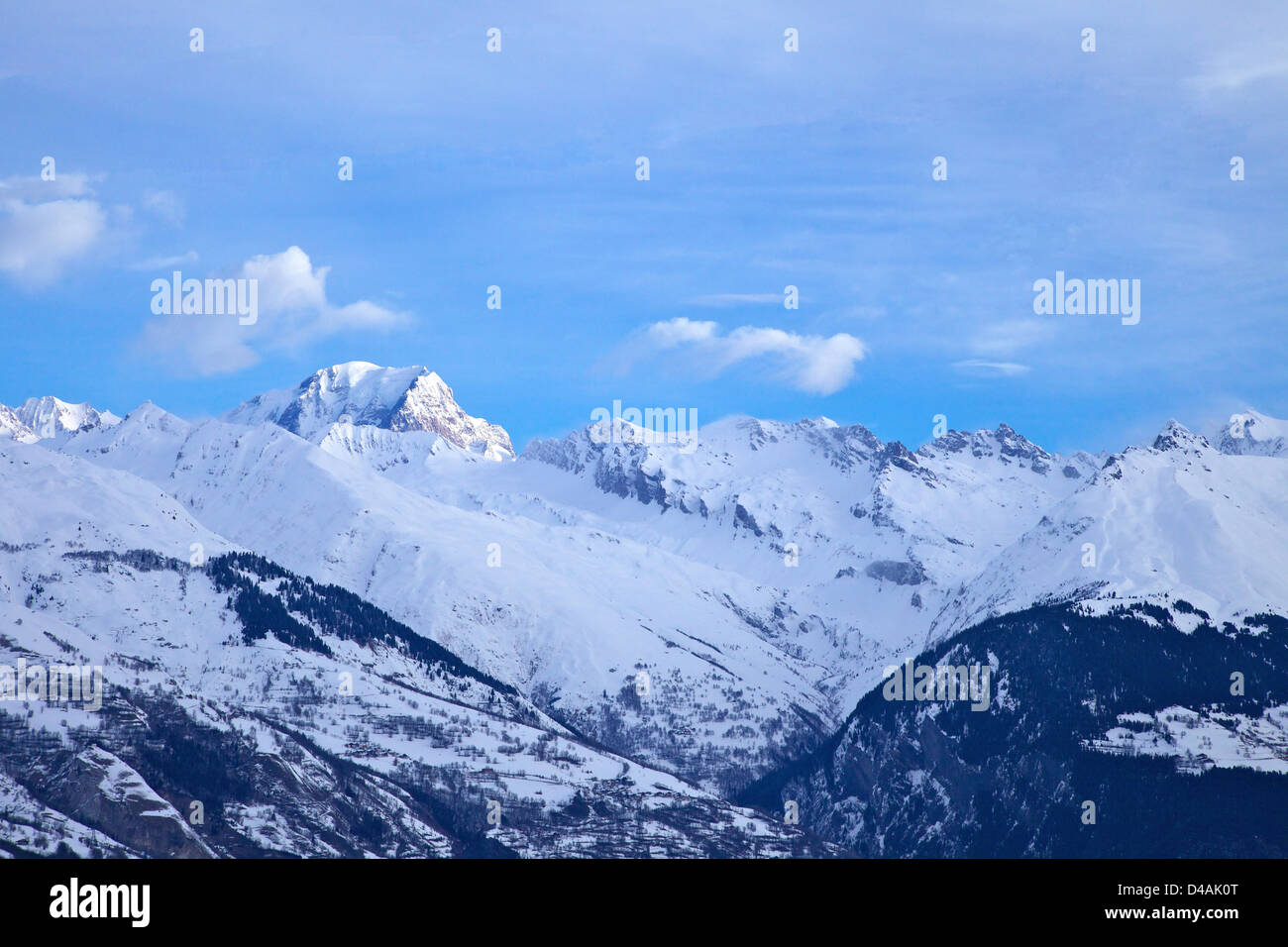 Mont Blanc da La Plagne, sulle Alpi francesi, Savoie, Francia, Europa Foto Stock
