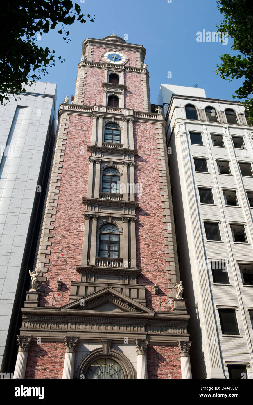 Casa D'Angela wedding bureau occupa questo periodo Taisho edificio di stile su Bashamichi Street nel centro di Yokohama, Giappone. Foto Stock