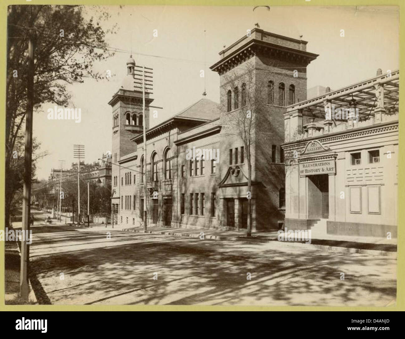 Una fotografia storica della Convention Hall di Saratoga Springs, New York. L'immagine cattura il design architettonico delle sale conferenze e dell'area circostante all'inizio del XX secolo. Foto Stock