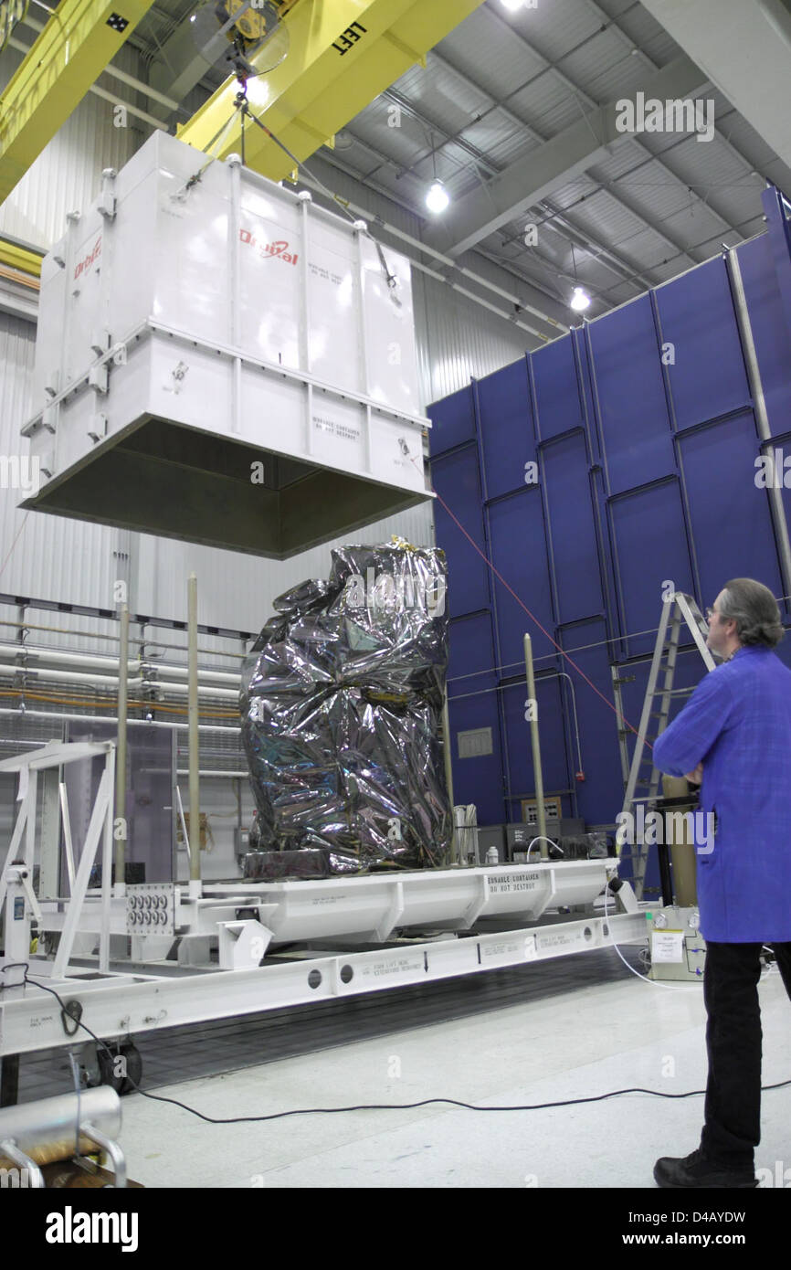 Il satellite Glory della NASA è stato lanciato per studiare il clima della Terra, concentrandosi sugli aerosol e sul loro ruolo nel riscaldamento globale. La missione, basata al Goddard Space Flight Center, mirava a raccogliere dati sulle variabili climatiche per migliorare i modelli di previsione climatica. Foto Stock