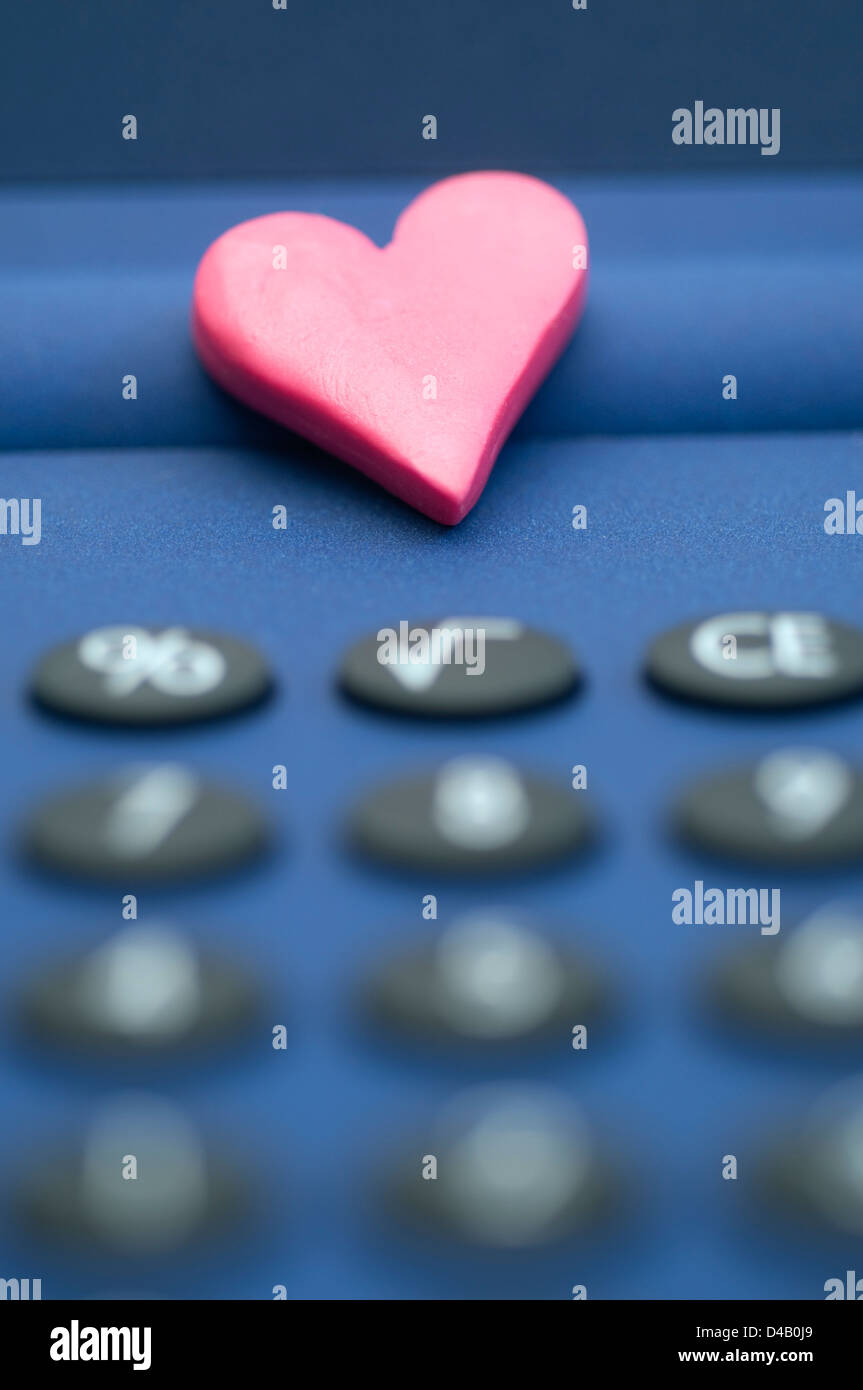 Cuore sulla macchina di calcolo Foto Stock
