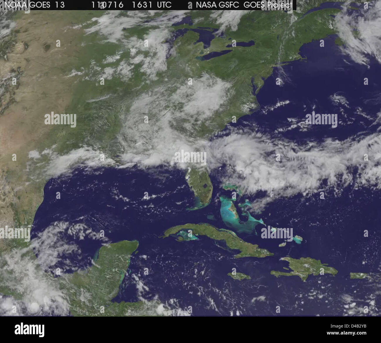 Va-13 filmato catture tempesta tropicale forma Bret e intensificare [hd video] Foto Stock