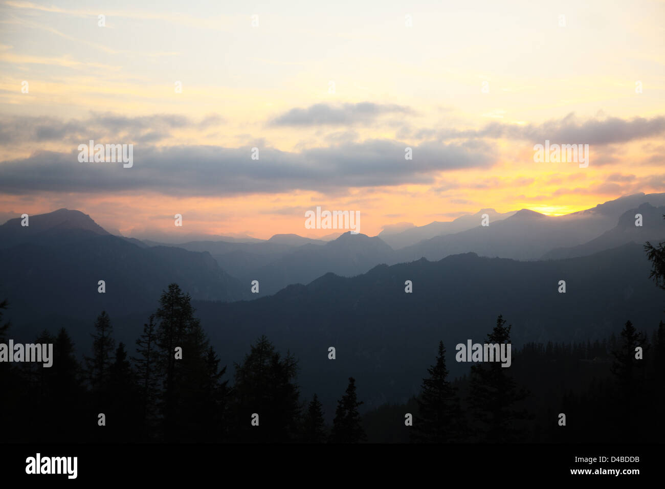 Austria, Steiermark, una vista da Windgrube, tramonto Foto Stock