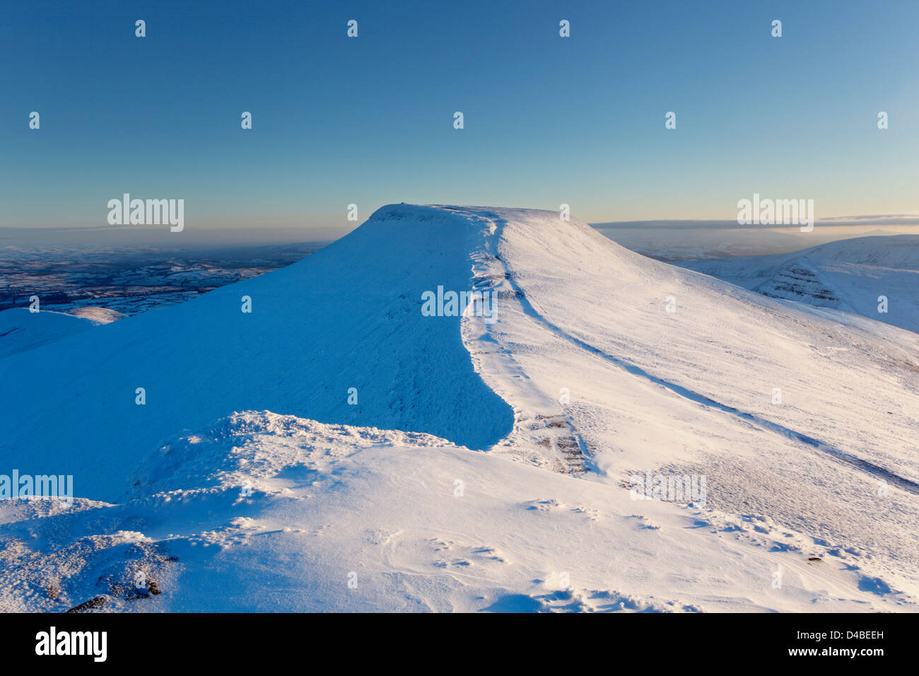 Pen y fan. Parco Nazionale di Brecon Beacons. La contea di Powys. Il Galles. Regno Unito. Foto Stock