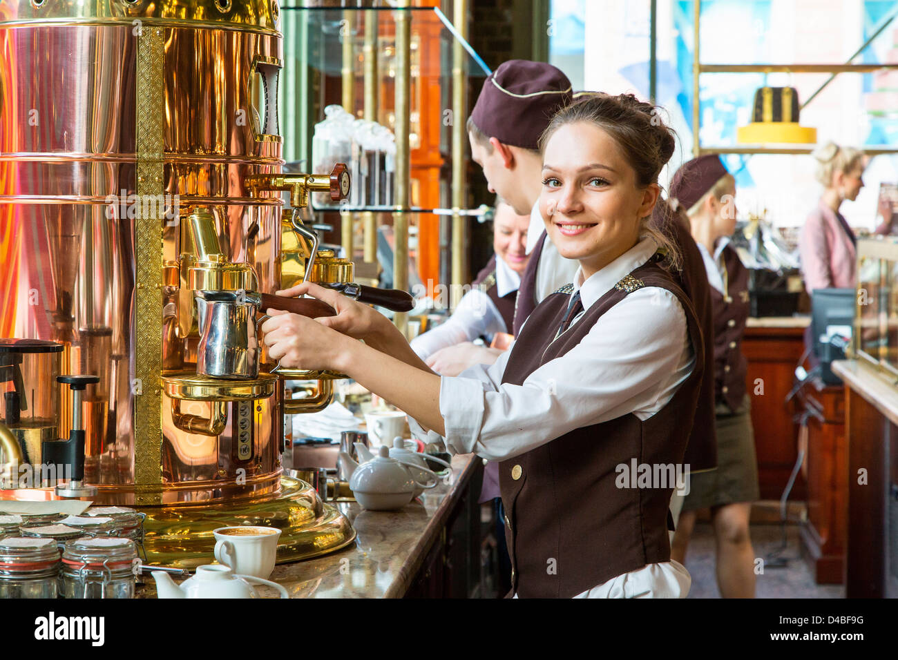 San Pietroburgo, Yeliseyevsky store Foto Stock