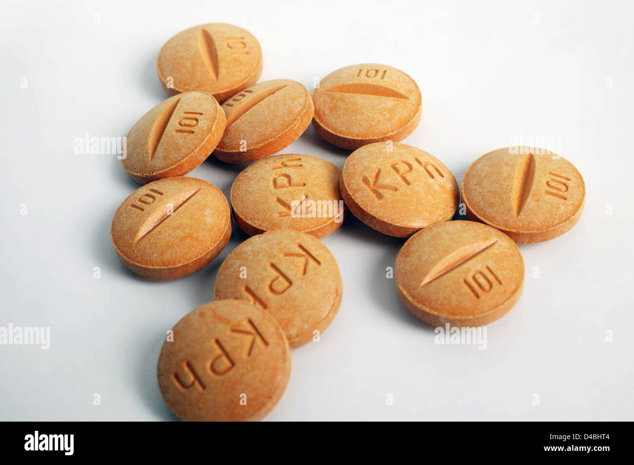 Salazopyrin compresse utilizzate trattano gestire la colite ulcerosa Crohns malattie intestinali malattie così come artrite reumatoide doloroso Foto Stock