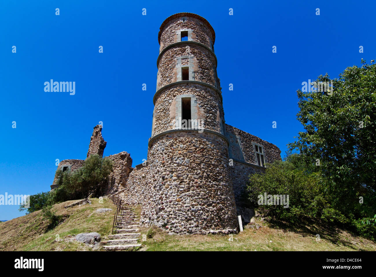Rovina del castello, Grimaud, Alpes-Cote d'Azur, Provence, Francia Foto Stock