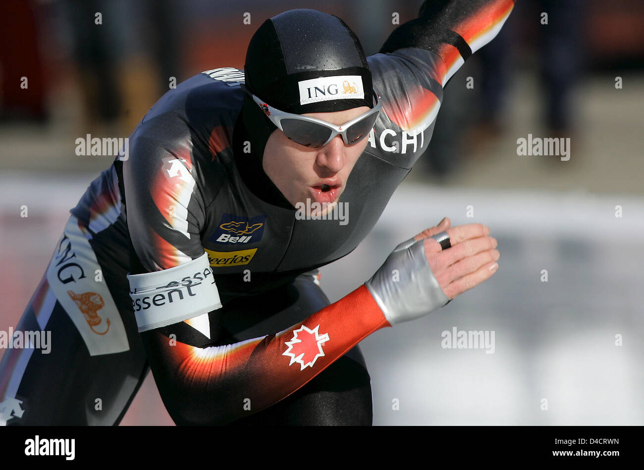 Jeremy Wotherspoon dal Canada mostrato in azione durante gli uomini 500m concorso al pattinaggio di velocità sprint di Coppa del Mondo a Inzell, Germania meridionale, 17 febbraio 2008. Ha vinto il concorso. Foto: MATTHIAS SCHRADER Foto Stock