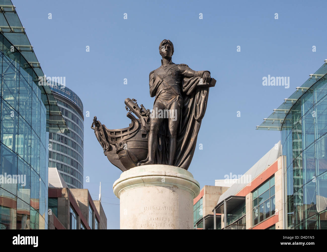 Statua di Lord Nelson (1758-1805) da Sir Richard Westmacott (1775-1856) nell'arena Birmingham REGNO UNITO Foto Stock