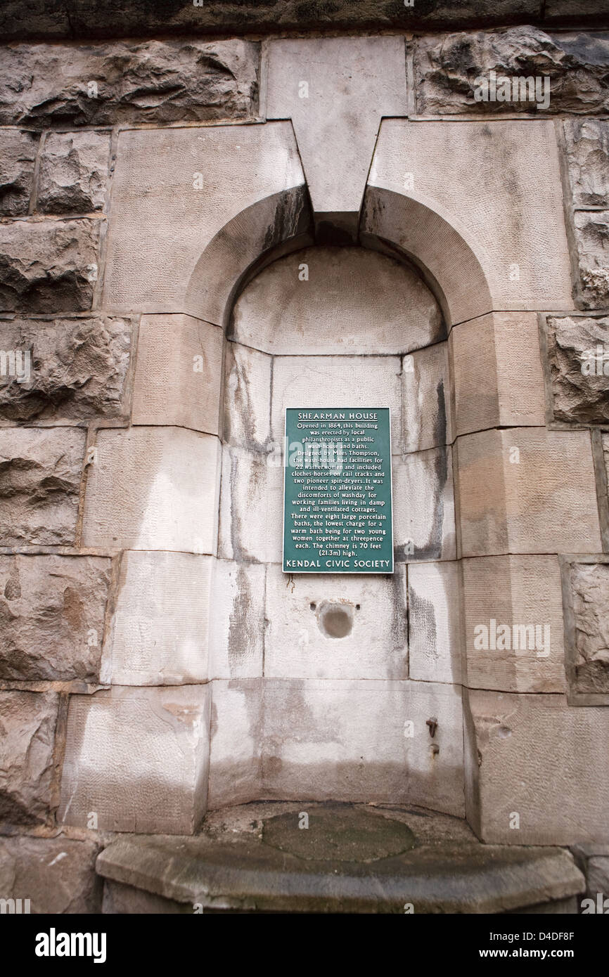 Shearman House di Kendal che ha usato per essere un lavatoio pubblico è ora un pub Wetherspoons denominato Miles Thompson Foto Stock