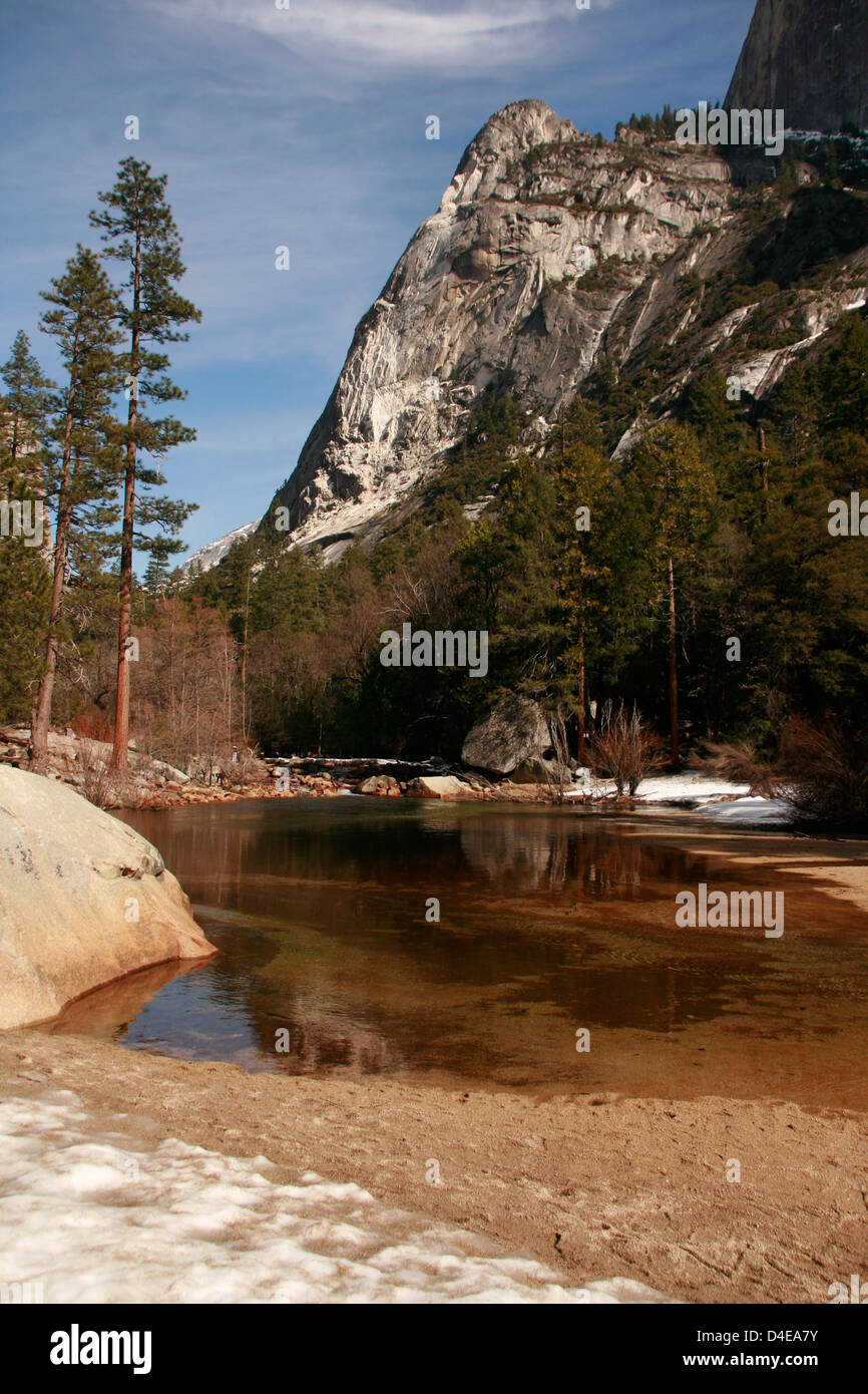 Mirror Lake in inverno, il Parco Nazionale Yosemite in California Foto Stock