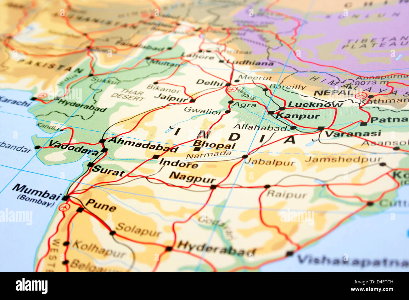 India mappa con le montagne e i fiumi. Foto Stock