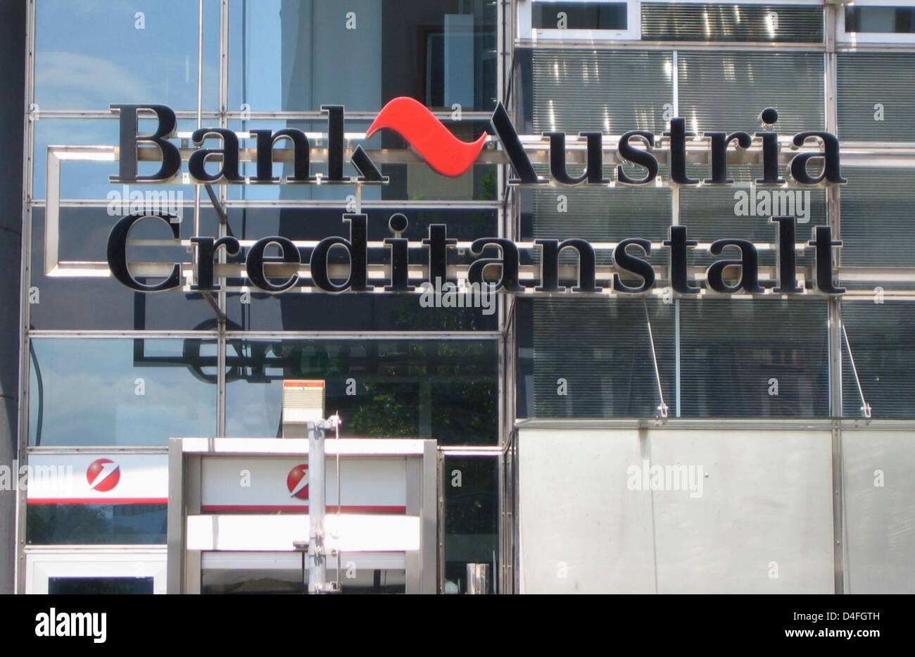 Il logo di "Bank Austria Creditanstalt' visto presso una filiale a Villach, Austria, 28 giugno 2008. Bank Austria è parte delle principali banche europee "UniCredit Group', e leader di mercato in Austria in base alle proprie informazioni. Foto: Beate Schleep Foto Stock