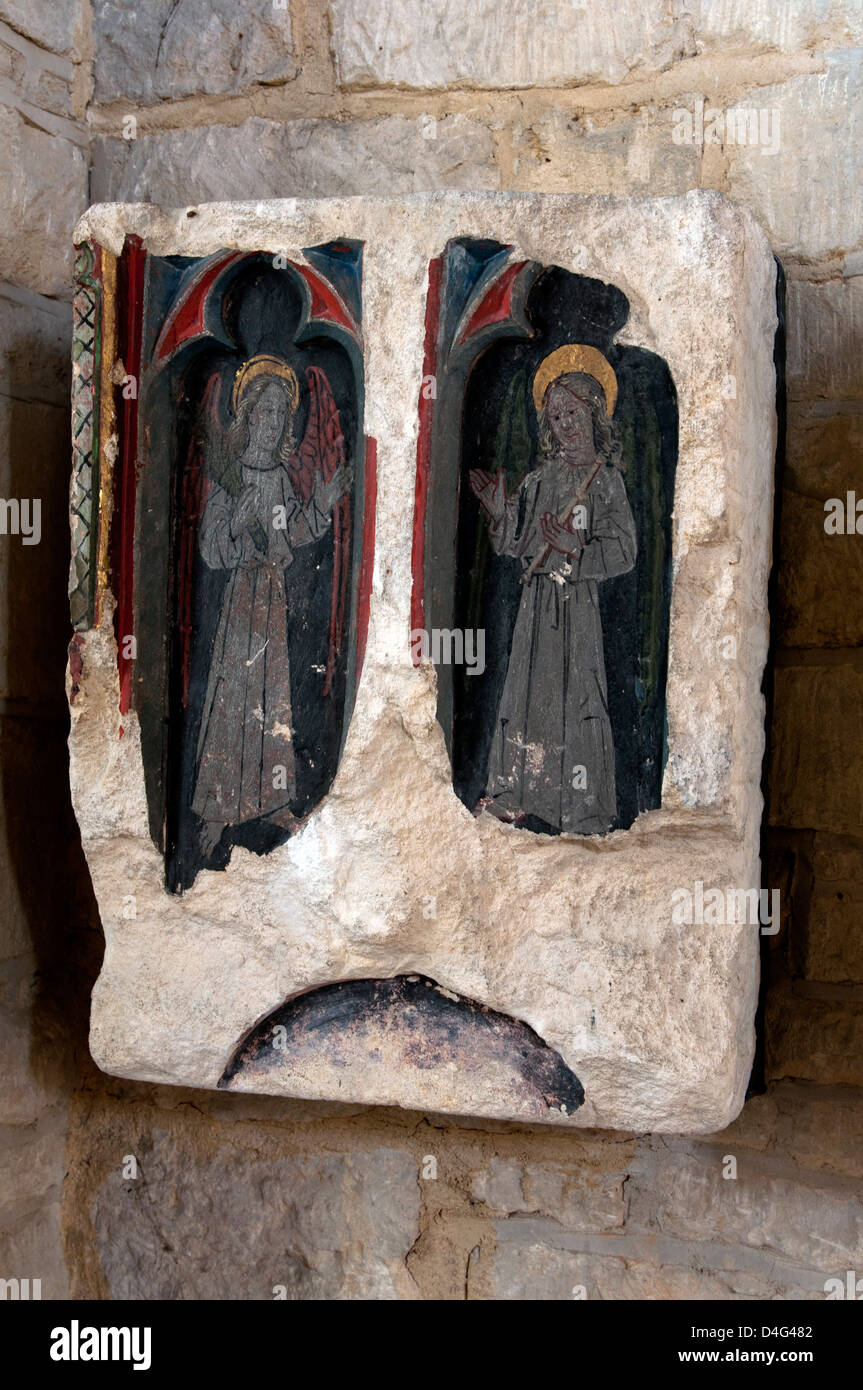 Dipinto di pannelli in pietra, Chiesa di San Michele, Buckland, Gloucestershire, England, Regno Unito Foto Stock