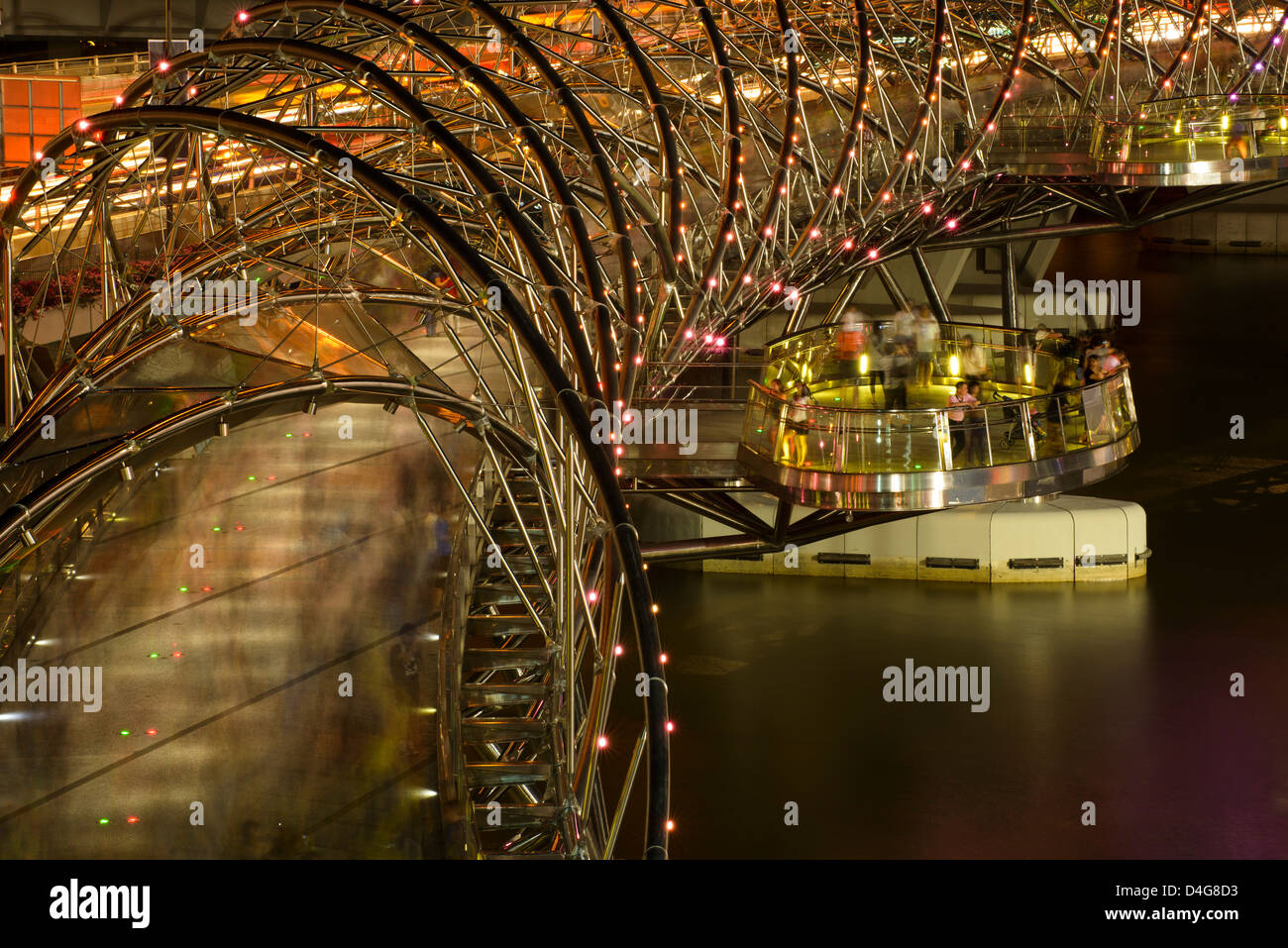 Primo piano della doppia elica Bridge, Singapore Foto Stock