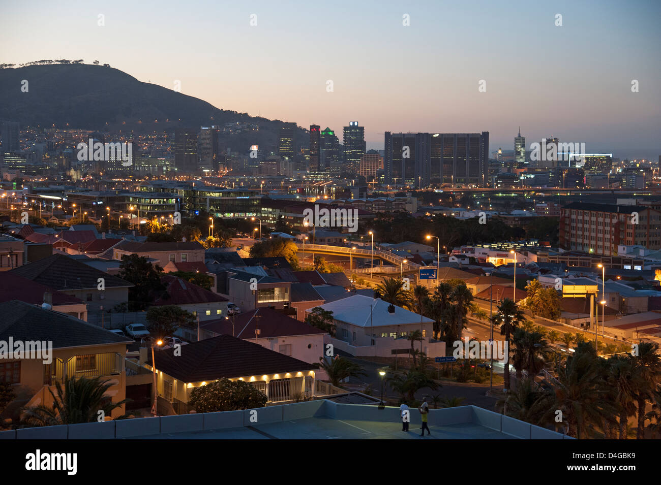 Signal Hill & Cape Town City al tramonto. Sud Africa Foto Stock