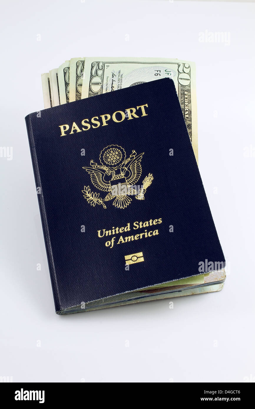 Passaporto americano con la moneta americana Foto Stock