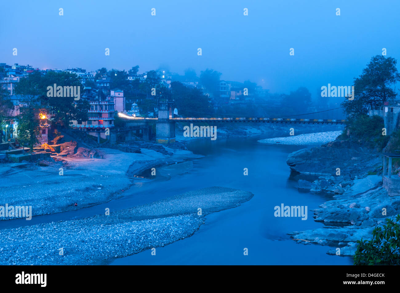 Fiume Beas, mandi(nome vecchio Mandav Nagar) noto anche come Sahor (tibetano: Zahor), mandi distretto, Himachal Pradesh, India, Asia. Foto Stock