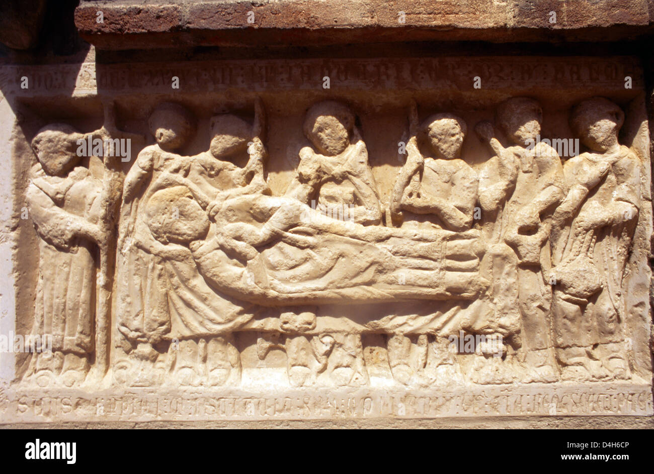 Perpignano Francia Linguadoca Rossiglione Cattedrale di San Giovanni Battista di Perpignan monumento funebre dalla Porta Sud Foto Stock