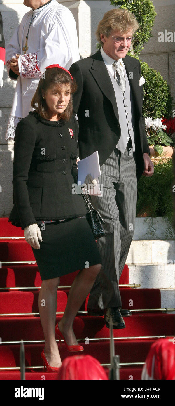 La principessa Carolina di Hannover e suo marito il principe Ernst August di Hannover frequentare la Messa durante la giornata nazionale?s le celebrazioni nella cattedrale di Monaco, 19 novembre 2008. Foto: Albert Nieboer (Attenzione: PAESI BASSI fuori!) Foto Stock