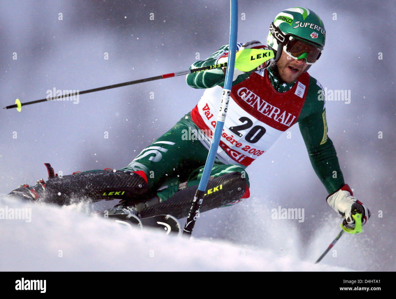 Noi Bode Miller mostrato in azione durante gli uomini?s Slalom combinata della concorrenza a sci alpino Campionati del Mondo in Val d'Isere, Francia, 09 febbraio 2009. La Val d'Isere 2009 Sci Alpino Campionati del Mondo si svolgerà dal 02 al 15 febbraio. Foto: Karl-Josef Hildenbrand Foto Stock