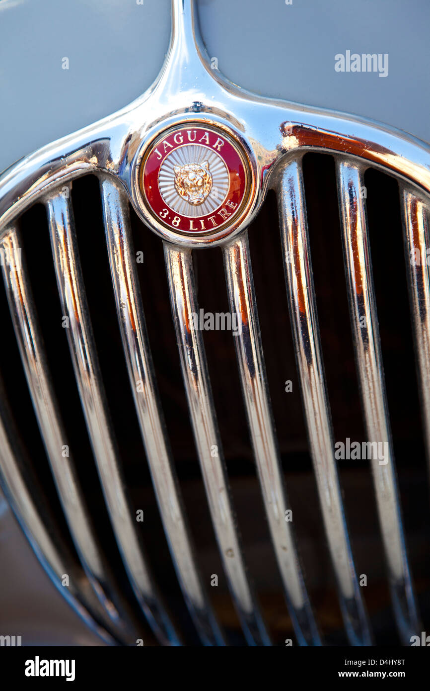 Classic Jaguar XK140 automobile a Mdina, Malta Foto Stock