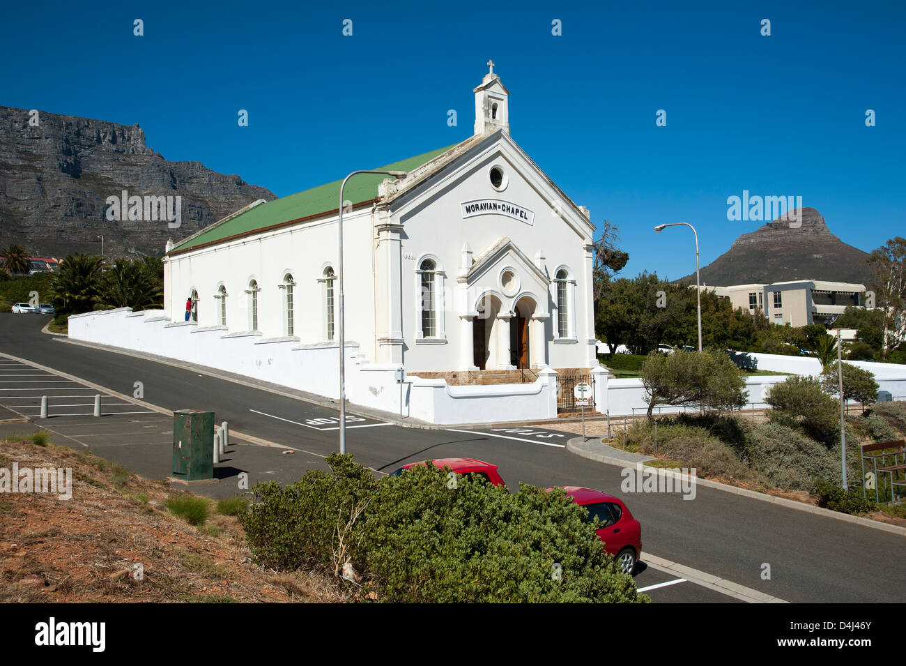 Cappella di Moravian e Table Mountain Città del Capo Sud Africa Foto Stock