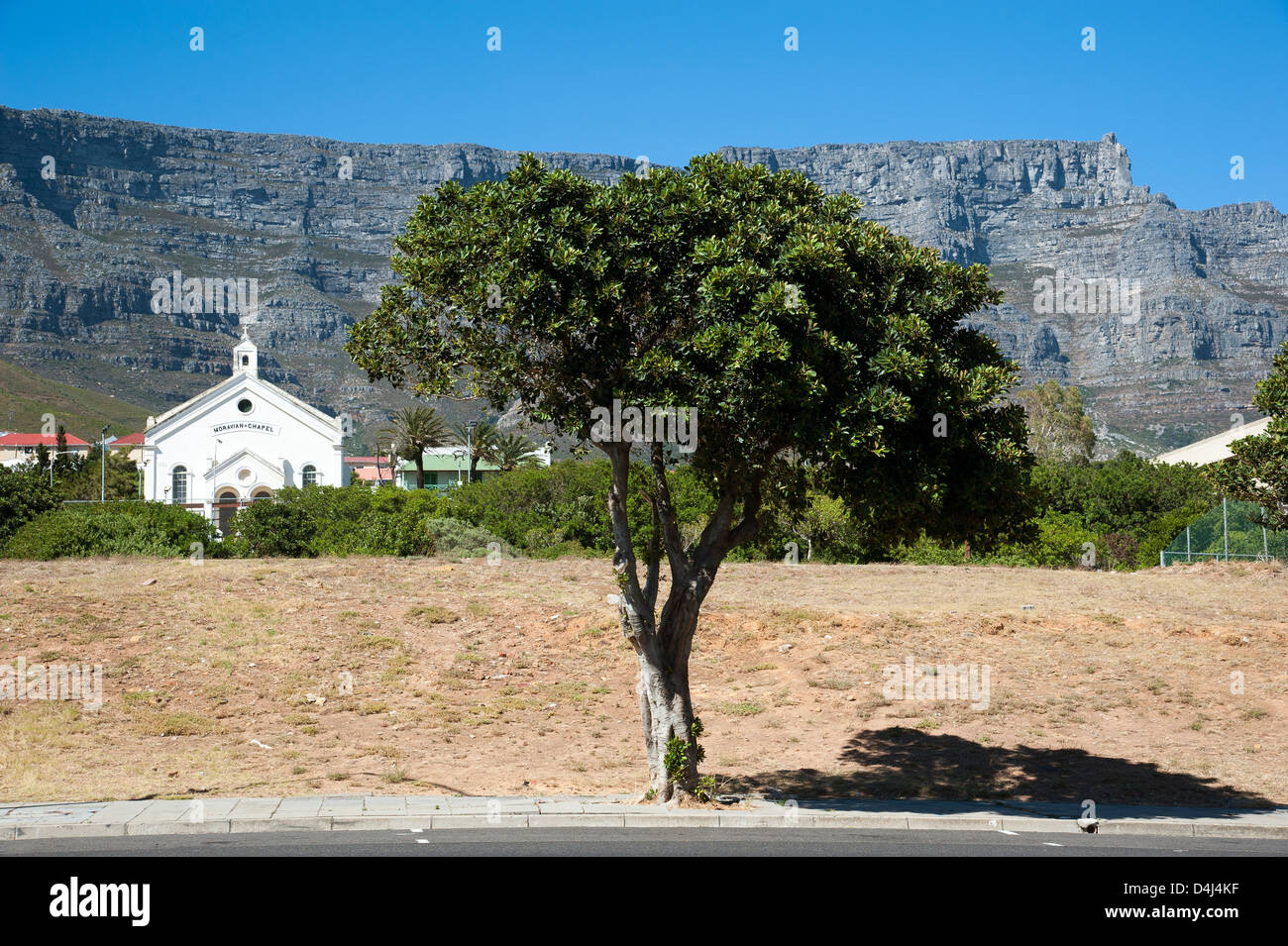 Cappella di Moravian e Table Mountain Città del Capo Sud Africa Foto Stock