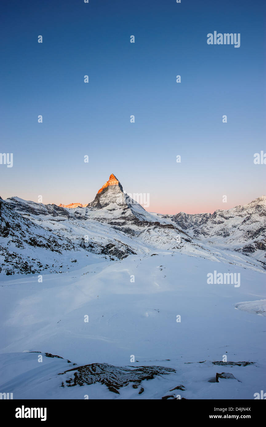 Il Cervino di sunrise, vista dal Gornergrat Zermatt, Vallese, Svizzera Foto Stock