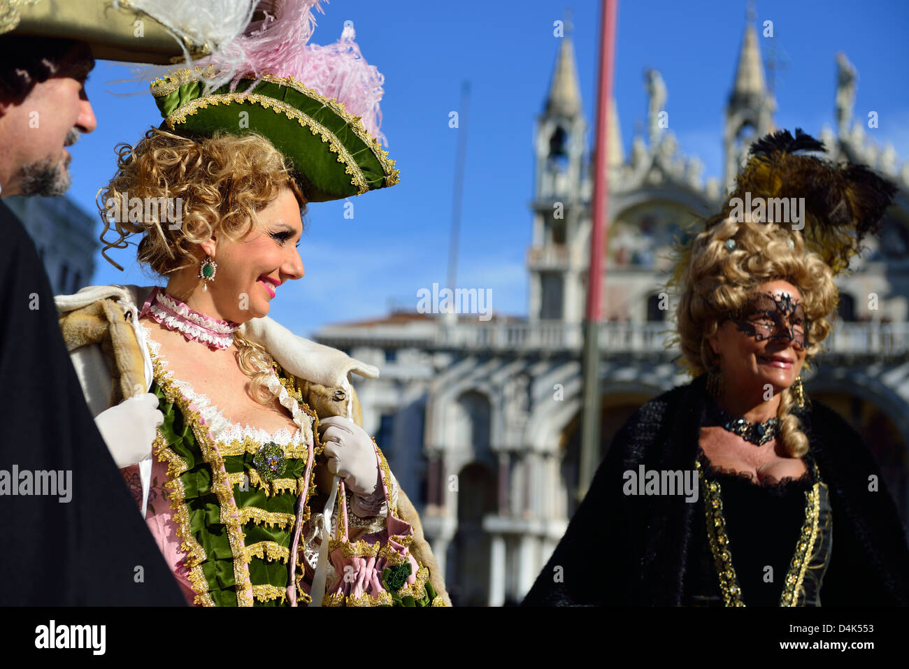 Le maschere durante il Carnevale 2013 a Venezia; Veneto, Italia. Foto Stock