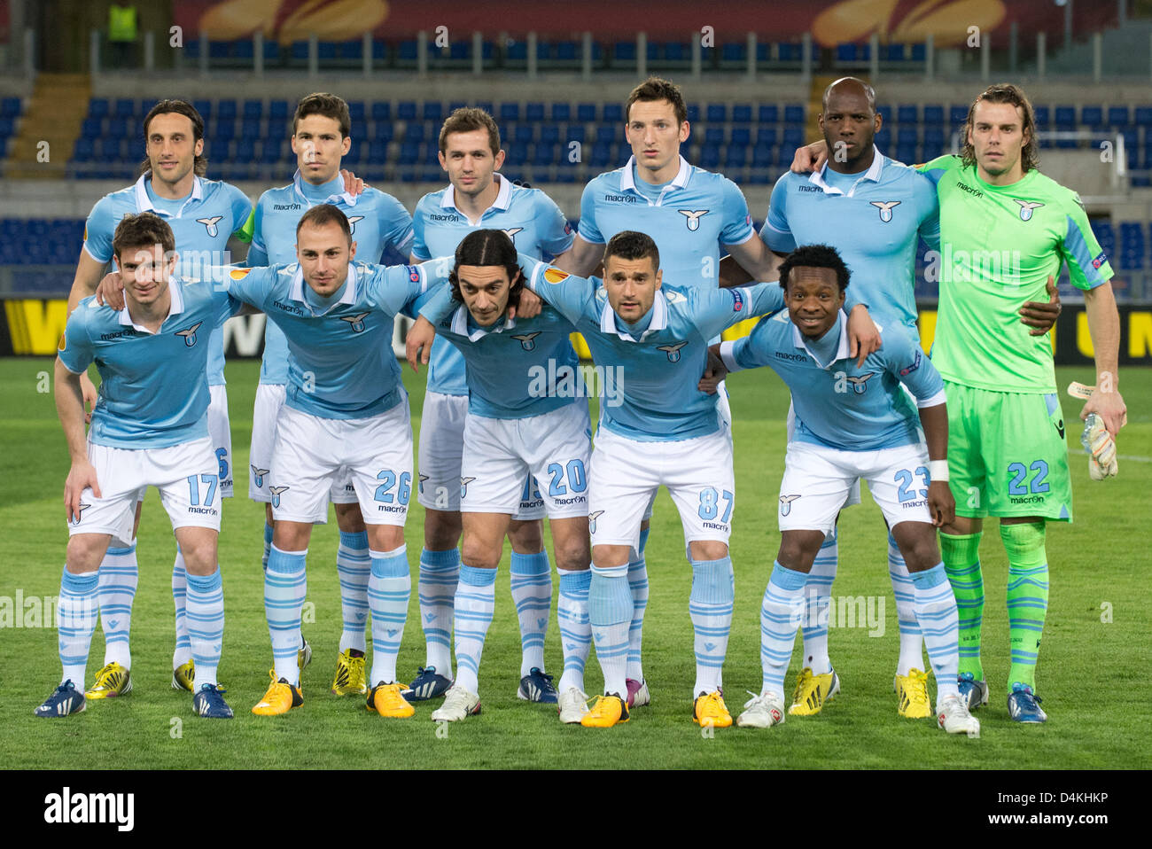 Il laziale del team nella foto prima della UEFA Europa League Round di 16 seconda gamba partita di calcio tra Lazio Roma e VfB Stuttgart allo Stadio Olimpico di Roma, Italia, 14 marzo 2013. Foto: Marijan Murat/dpa Foto Stock