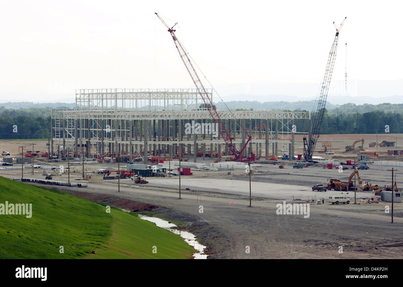 La foto mostra la Volkswagen sito in costruzione a Chattanooga, Tennessee, Stati Uniti d'America, 13 maggio 2009. La costruzione del primo stabilimento Volkswagen negli Stati Uniti comincia il 14 maggio a Chattanooga. La produzione di un numero annuo di 150.000 vetture è previsto di avviare nel 2011. Il gruppo Volkswagen investiranno circa 740 milioni di euro in fabbrica e impiegherà alcuni 2000 membri dello staff. Foto: F Foto Stock