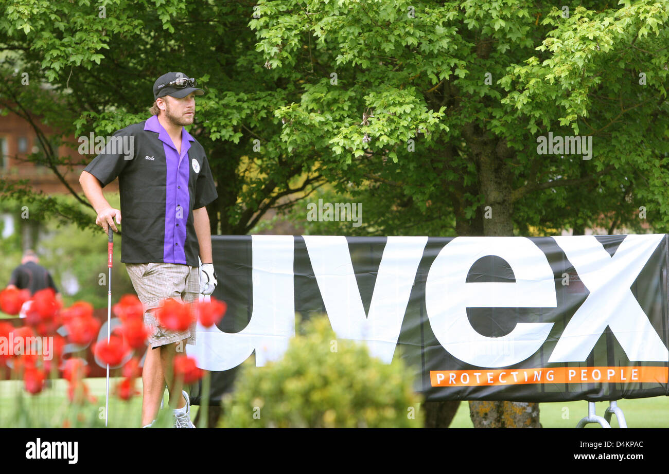 Siamo ski racer Bode Miller sorge sul campo da golf di Zell am See, Austria, 14 maggio 2009. Bode Miller partecipa al UVEX &Sci Golf Campionati del Mondo 2009 che avvengono in Zell am See dal 14 maggio fino al 17 maggio 2009. Il concorso è composto da un slalom gigante e due round di golf. Foto: Karl-Josef Hildenbrand Foto Stock