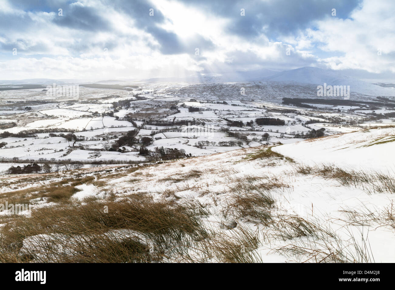 Threlkeld dal comune sotto le scale è caduto su un giorno inverni nel distretto del lago. Foto Stock