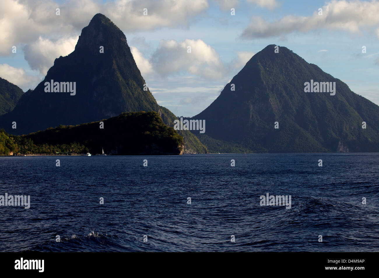 Il Gros e Petit Piton in Saint Lucia Foto Stock