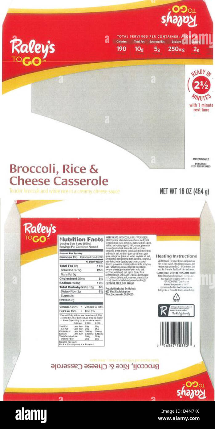 Questo richiamo riguarda Broccoli, casseruola di riso e formaggio, prodotta dalla Taylor Farms. Il prodotto è risultato potenzialmente contaminato, con un rischio per i consumatori. I lotti interessati non devono essere consumati. Controlla i dettagli pertinenti in negozio o online. Foto Stock