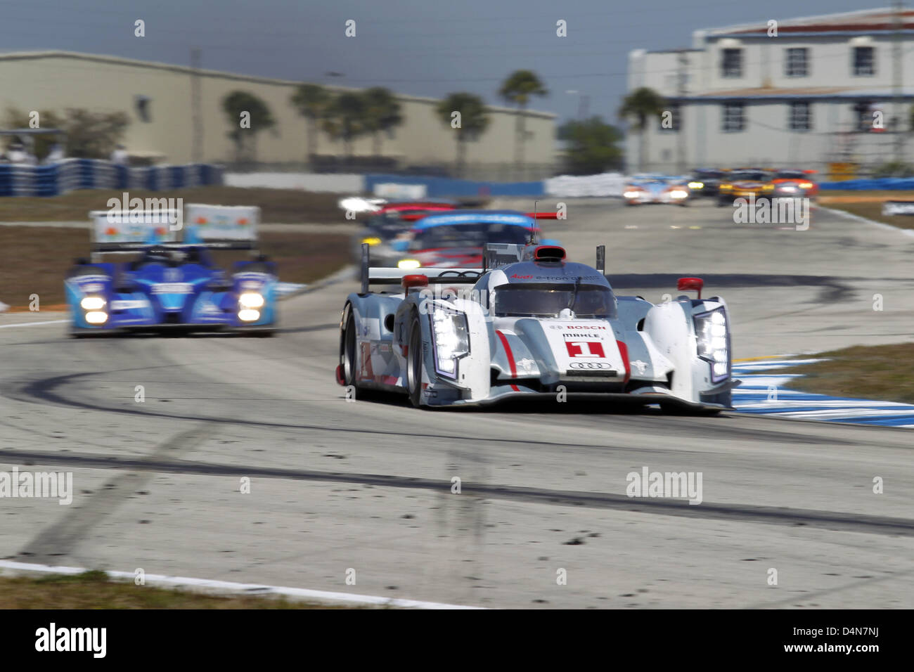 Marzo 16, 2013 - Sebring, Florida, Stati Uniti - ALMS Round 1 12 Ore Sebring,Sebring,FL, 13-16 marzo 2013, Marcel Fassler, Benoit Treluyer, Oliver Jarvis, Audi Sport Team Joest, Audi R18 e-tron quattro (credito Immagine: © Ron Bijlsma/ZUMAPRESS.com) Foto Stock