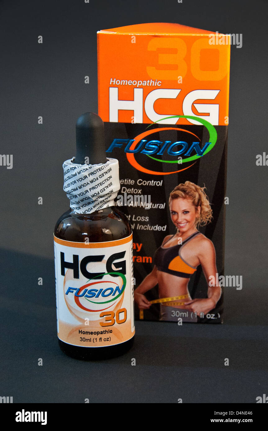 La FDA, in collaborazione con la Federal Trade Commission, ha messo in guardia contro i prodotti alimentari HCG commercializzati come soluzioni per la perdita di peso. Questi prodotti sono illegali e spesso contengono indicazioni fuorvianti relative alla gonadotropina corionica umana (HCG), che possono portare a rischi per la salute. Foto Stock