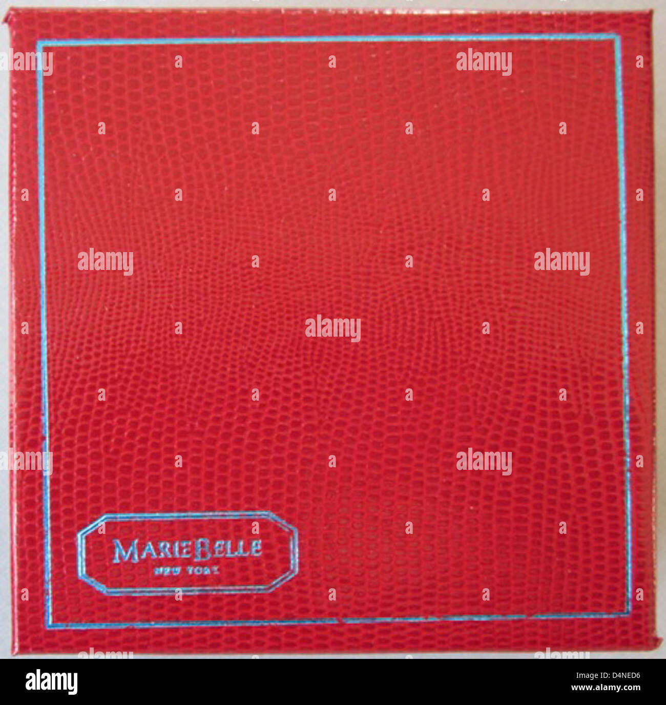 Maribel Sweets ha ricordato la loro nuova collezione di caramelle al cioccolato a causa di allergeni non dichiarati. I clienti interessati devono evitare il prodotto e seguire le istruzioni di richiamo. Foto Stock