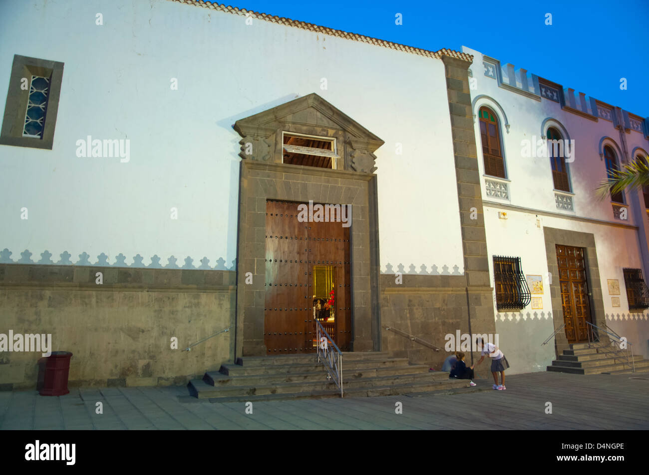 La Iglesia de San Francisco de Asis chiesa a Alameda de Colon Square quartiere di Triana Las Palmas città Gran Canaria Island Spagna Foto Stock