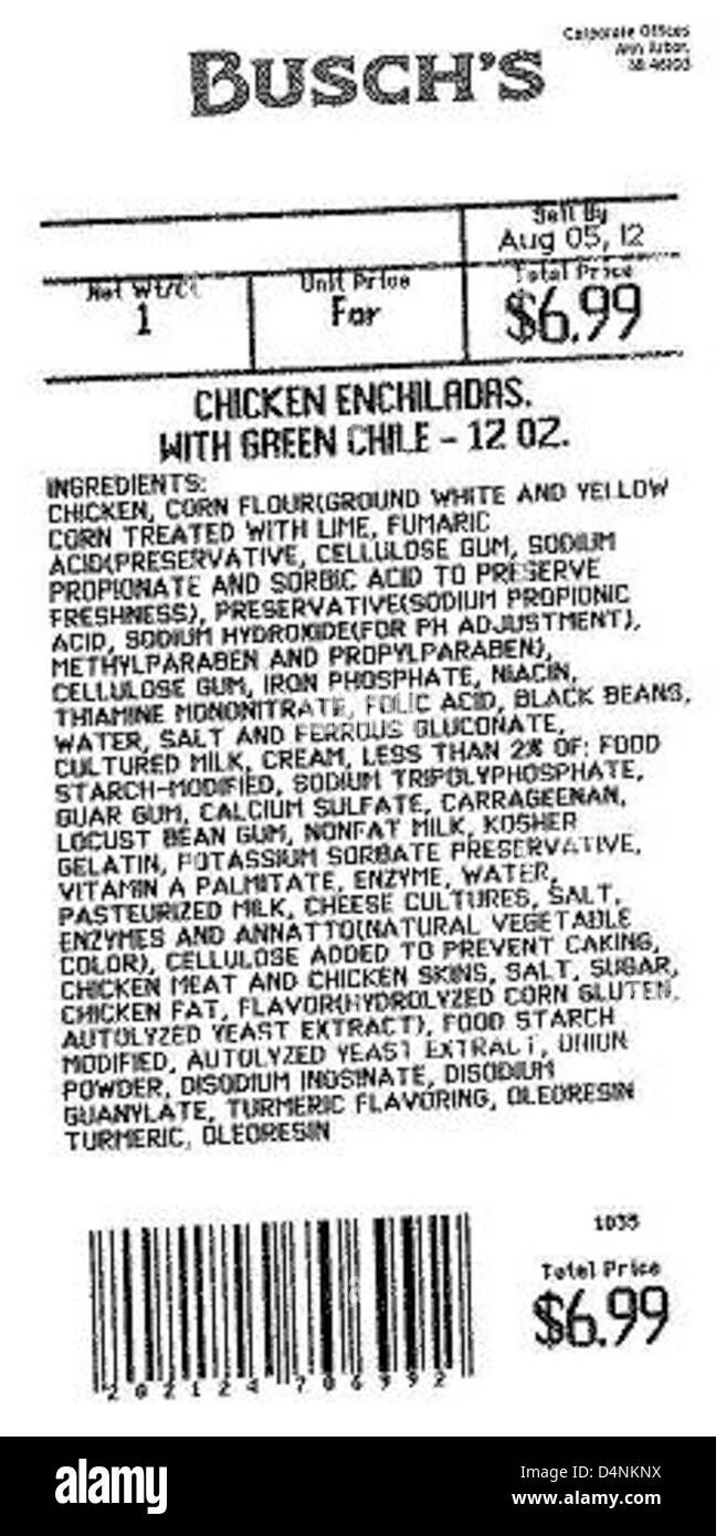 Busch's Fresh Food Market ha richiamato diversi prodotti gastronomici a causa di una potenziale contaminazione. Il richiamo coinvolge varie salumi e altri prodotti che possono essere stati influenzati da batteri o agenti patogeni. Si consiglia ai clienti che hanno acquistato uno qualsiasi dei prodotti interessati di restituirli al punto vendita per ottenere un rimborso completo o lo smaltimento. Foto Stock