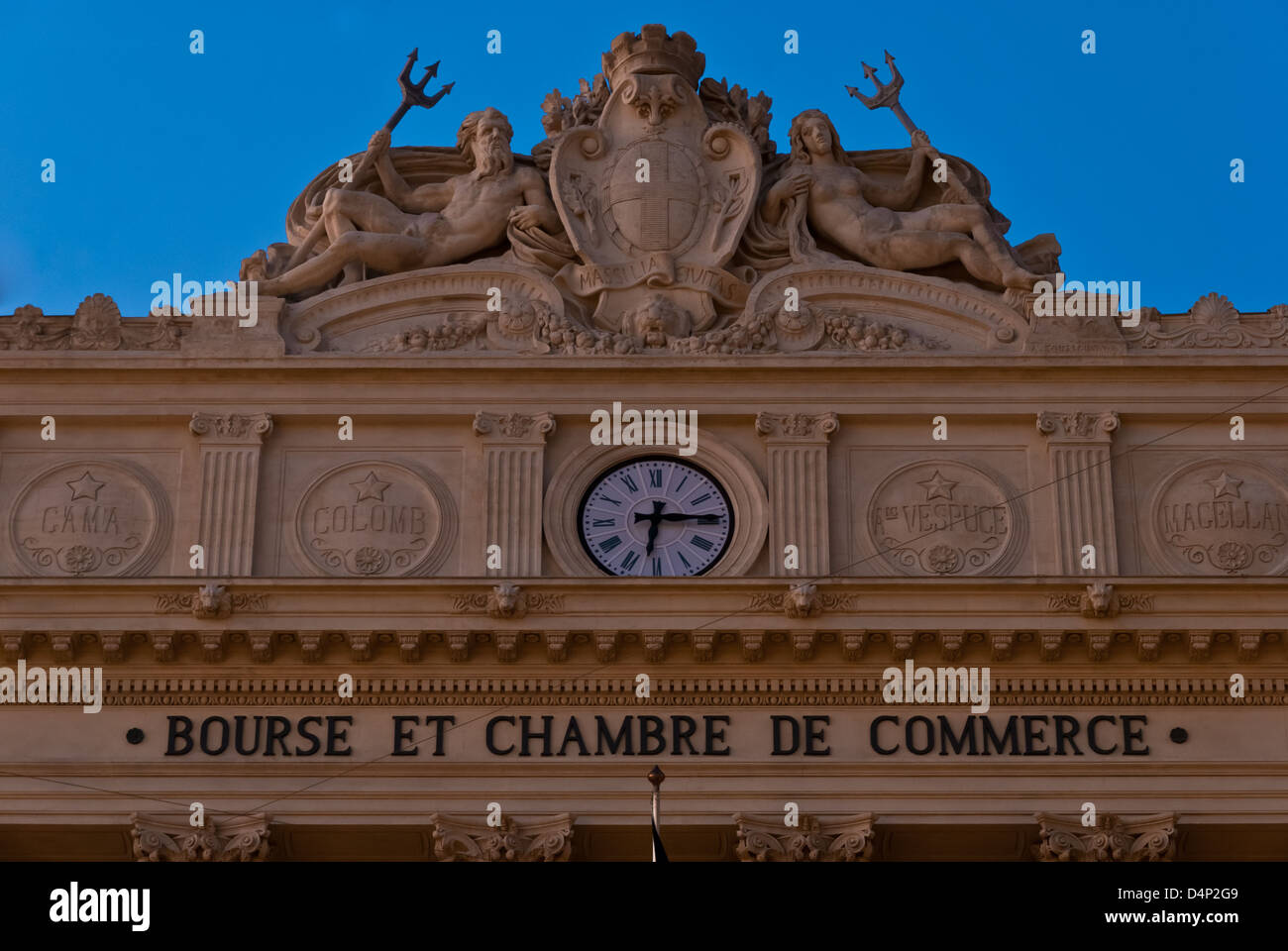 Dettaglio della vista frontale di Bourse et Chambre de commerce di Marsiglia,Francia,Cote du Azur Foto Stock