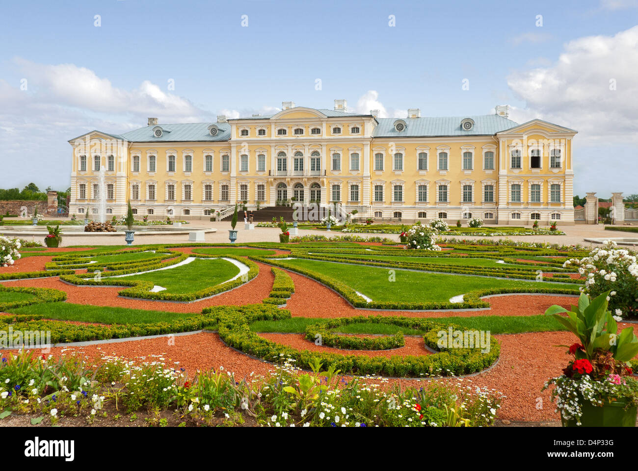 Rundale Palace e giardini, vicino Bauska, Lettonia Foto Stock