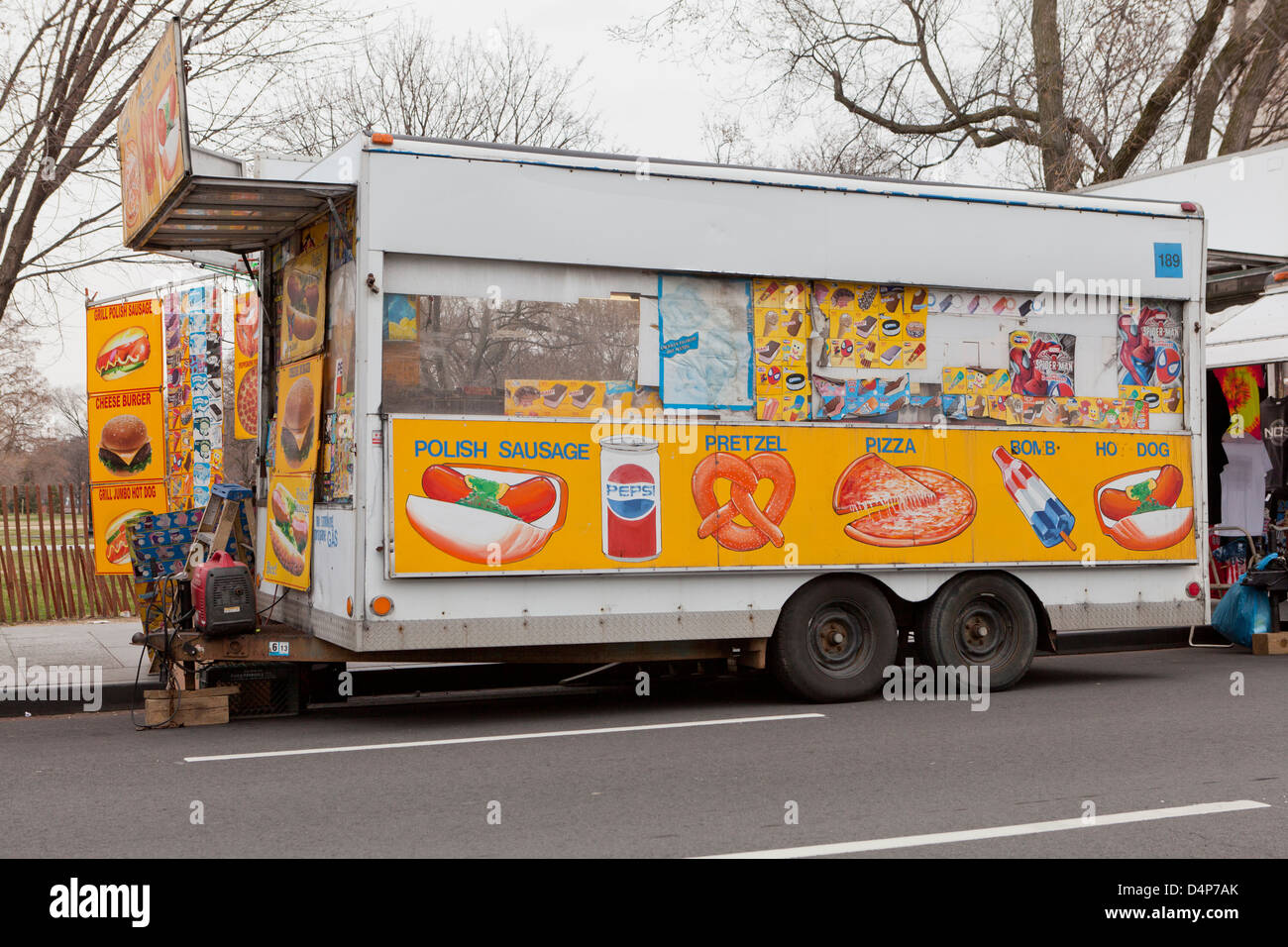 Esterno del cibo di strada rimorchio fornitore - Washington DC, Stati Uniti d'America Foto Stock