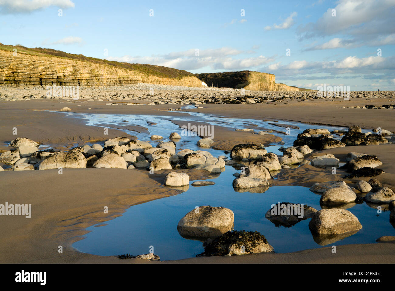 Col Huw Bay, Llantwit Major, Glamorgan Heritage Costa, Vale of Glamorgan, South Wales, Regno Unito. Foto Stock